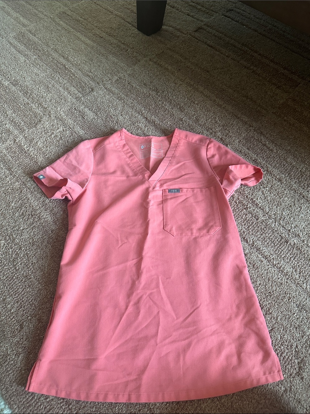 Figs Hot Coral Catarina Top